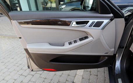 Hyundai Genesis II, 2015 год, 2 200 000 рублей, 16 фотография