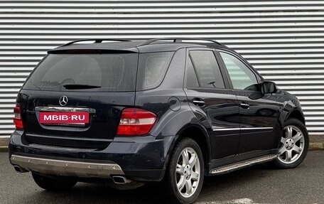 Mercedes-Benz M-Класс, 2005 год, 1 000 000 рублей, 5 фотография