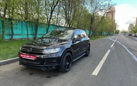 Volkswagen Touareg III, 2011 год, 2 799 000 рублей, 13 фотография