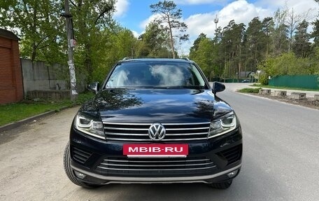 Volkswagen Touareg III, 2015 год, 3 120 000 рублей, 3 фотография
