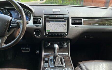 Volkswagen Touareg III, 2015 год, 3 120 000 рублей, 14 фотография