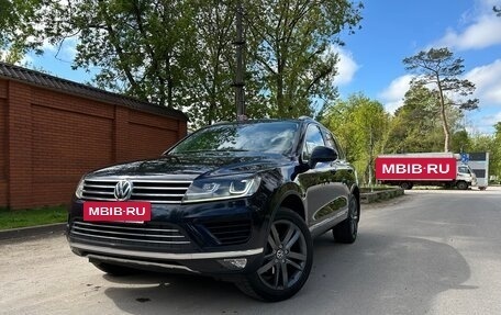 Volkswagen Touareg III, 2015 год, 3 120 000 рублей, 2 фотография
