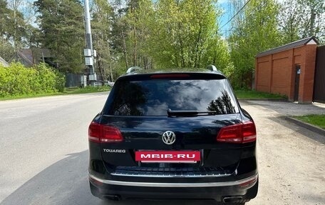 Volkswagen Touareg III, 2015 год, 3 120 000 рублей, 6 фотография