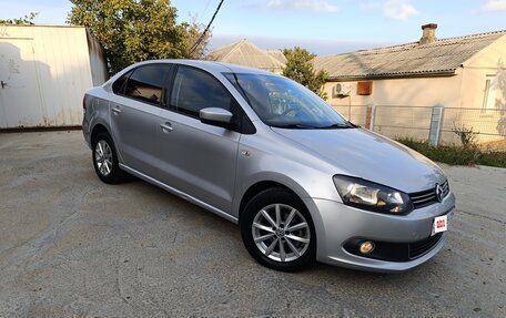 Volkswagen Polo VI (EU Market), 2015 год, 1 017 000 рублей, 4 фотография