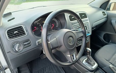 Volkswagen Polo VI (EU Market), 2015 год, 1 017 000 рублей, 3 фотография