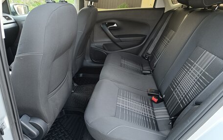 Volkswagen Polo VI (EU Market), 2015 год, 1 017 000 рублей, 14 фотография