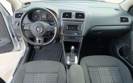 Volkswagen Polo VI (EU Market), 2015 год, 1 017 000 рублей, 16 фотография