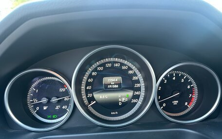 Mercedes-Benz E-Класс, 2014 год, 2 300 000 рублей, 9 фотография
