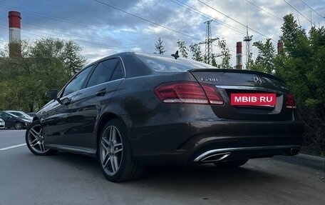 Mercedes-Benz E-Класс, 2014 год, 2 300 000 рублей, 3 фотография