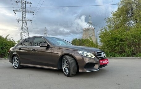 Mercedes-Benz E-Класс, 2014 год, 2 300 000 рублей, 5 фотография