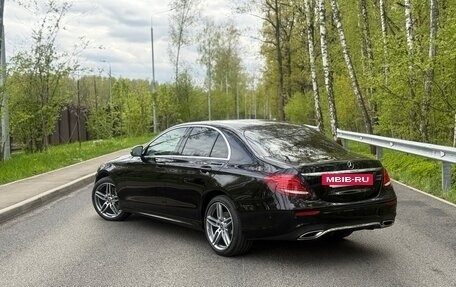Mercedes-Benz E-Класс, 2020 год, 4 700 000 рублей, 4 фотография