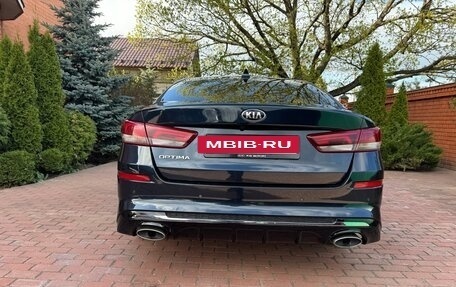 KIA Optima IV, 2019 год, 2 300 000 рублей, 14 фотография