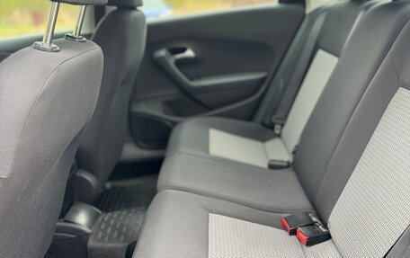 Volkswagen Polo VI (EU Market), 2011 год, 740 000 рублей, 19 фотография