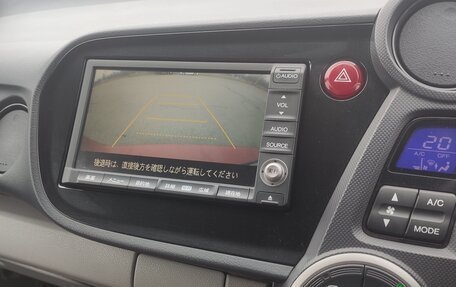 Honda Insight II рестайлинг, 2009 год, 750 000 рублей, 21 фотография