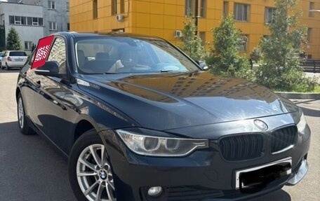 BMW 3 серия, 2015 год, 1 560 000 рублей, 1 фотография