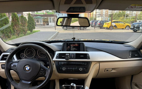 BMW 3 серия, 2015 год, 1 560 000 рублей, 12 фотография