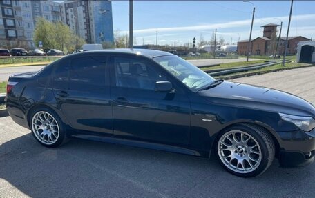 BMW 5 серия, 2005 год, 1 300 000 рублей, 3 фотография