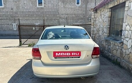 Volkswagen Polo VI (EU Market), 2011 год, 850 000 рублей, 6 фотография
