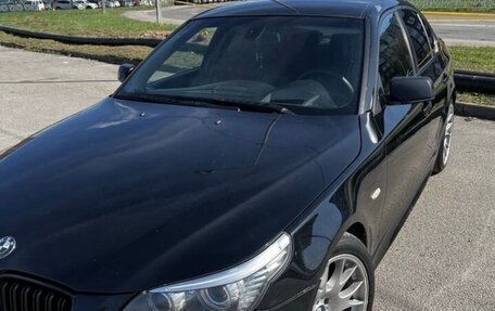 BMW 5 серия, 2005 год, 1 300 000 рублей, 13 фотография