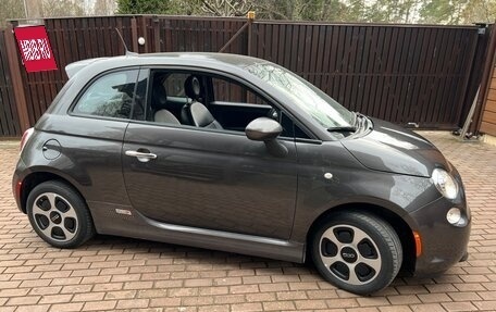 Fiat 500 II, 2017 год, 1 560 000 рублей, 9 фотография