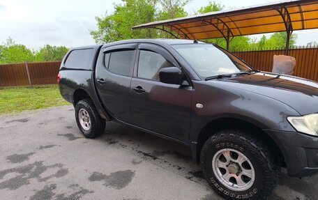 Mitsubishi L200 IV рестайлинг, 2011 год, 1 350 000 рублей, 1 фотография
