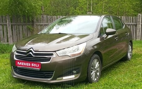 Citroen C4 II рестайлинг, 2014 год, 870 000 рублей, 3 фотография