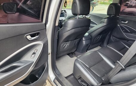 Hyundai Santa Fe III рестайлинг, 2012 год, 1 850 000 рублей, 4 фотография
