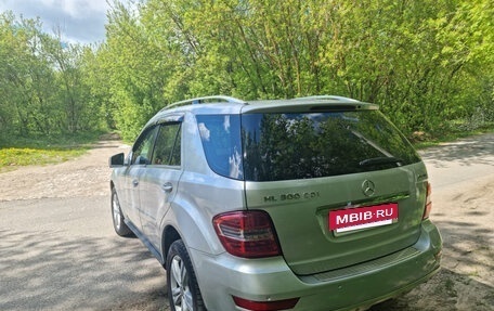 Mercedes-Benz M-Класс, 2010 год, 1 850 000 рублей, 5 фотография