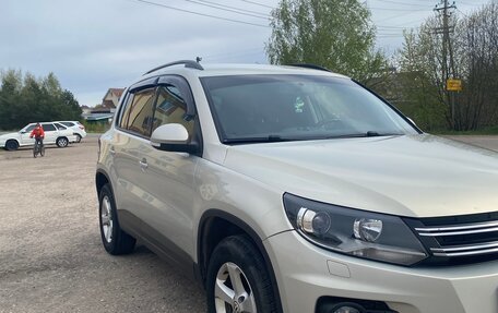 Volkswagen Tiguan I, 2011 год, 1 250 000 рублей, 3 фотография