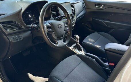 Hyundai Solaris II рестайлинг, 2021 год, 1 565 000 рублей, 7 фотография