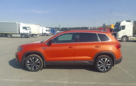 Volkswagen Taos, 2021 год, 2 600 000 рублей, 16 фотография