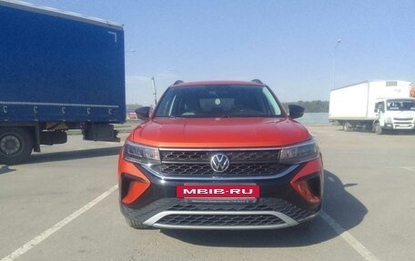Volkswagen Taos, 2021 год, 2 600 000 рублей, 6 фотография