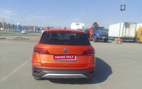 Volkswagen Taos, 2021 год, 2 600 000 рублей, 11 фотография