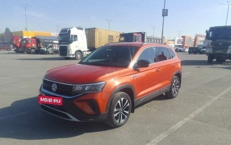 Volkswagen Taos, 2021 год, 2 600 000 рублей, 17 фотография
