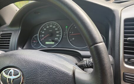 Toyota Land Cruiser Prado 120 рестайлинг, 2005 год, 1 750 000 рублей, 4 фотография