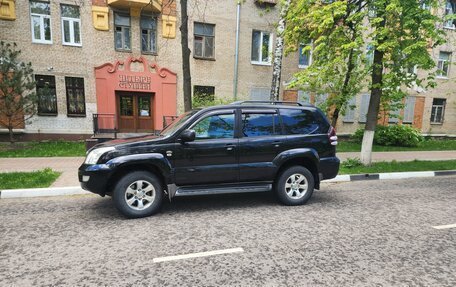 Toyota Land Cruiser Prado 120 рестайлинг, 2005 год, 1 750 000 рублей, 10 фотография