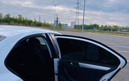Volkswagen Jetta VI, 2016 год, 1 200 000 рублей, 11 фотография