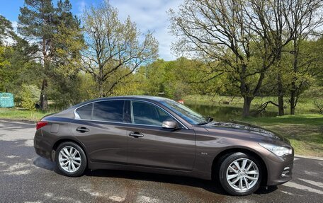 Infiniti Q50 I рестайлинг, 2015 год, 1 650 000 рублей, 4 фотография
