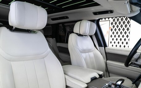Land Rover Range Rover IV рестайлинг, 2022 год, 17 500 000 рублей, 14 фотография