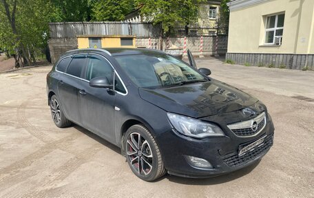 Opel Astra J, 2011 год, 600 000 рублей, 3 фотография