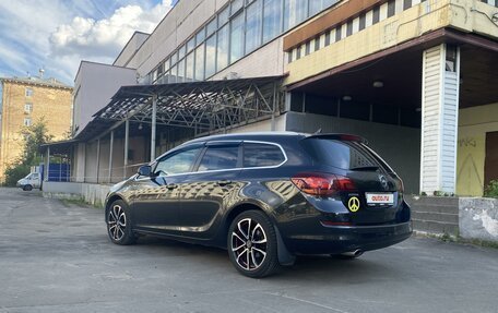 Opel Astra J, 2011 год, 600 000 рублей, 5 фотография
