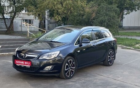 Opel Astra J, 2011 год, 600 000 рублей, 8 фотография