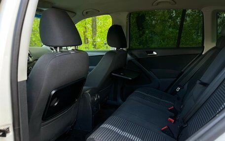 Volkswagen Tiguan I, 2010 год, 939 000 рублей, 21 фотография