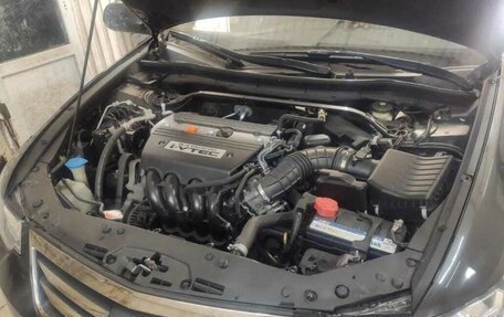 Honda Accord VIII рестайлинг, 2012 год, 1 250 000 рублей, 15 фотография