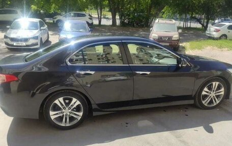 Honda Accord VIII рестайлинг, 2012 год, 1 250 000 рублей, 19 фотография