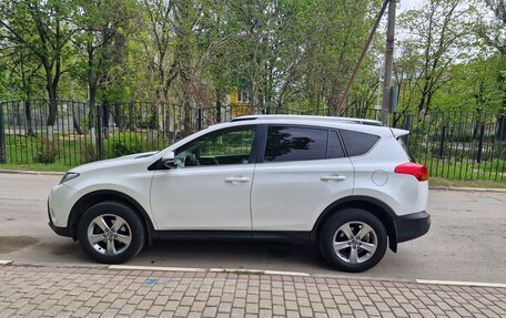 Toyota RAV4, 2014 год, 2 200 000 рублей, 2 фотография