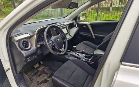 Toyota RAV4, 2014 год, 2 200 000 рублей, 6 фотография