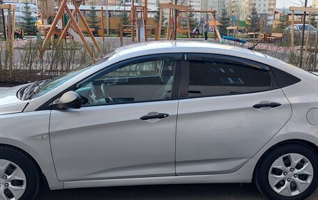 Hyundai Solaris II рестайлинг, 2013 год, 505 000 рублей, 5 фотография
