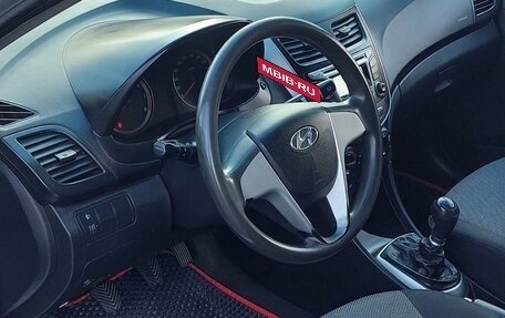 Hyundai Solaris II рестайлинг, 2013 год, 505 000 рублей, 8 фотография