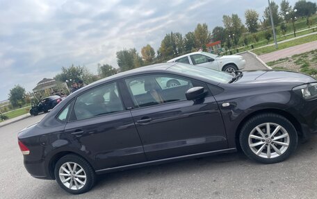 Volkswagen Polo VI (EU Market), 2015 год, 990 000 рублей, 3 фотография